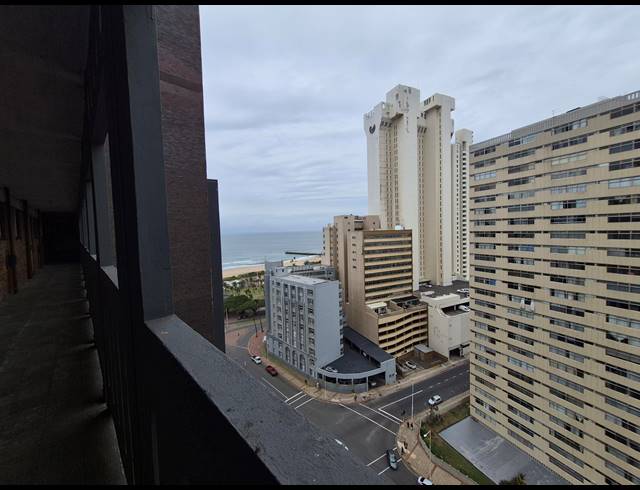 1.5 BEDROOM APARTMENT FOR SALE IN NORTH BEACH